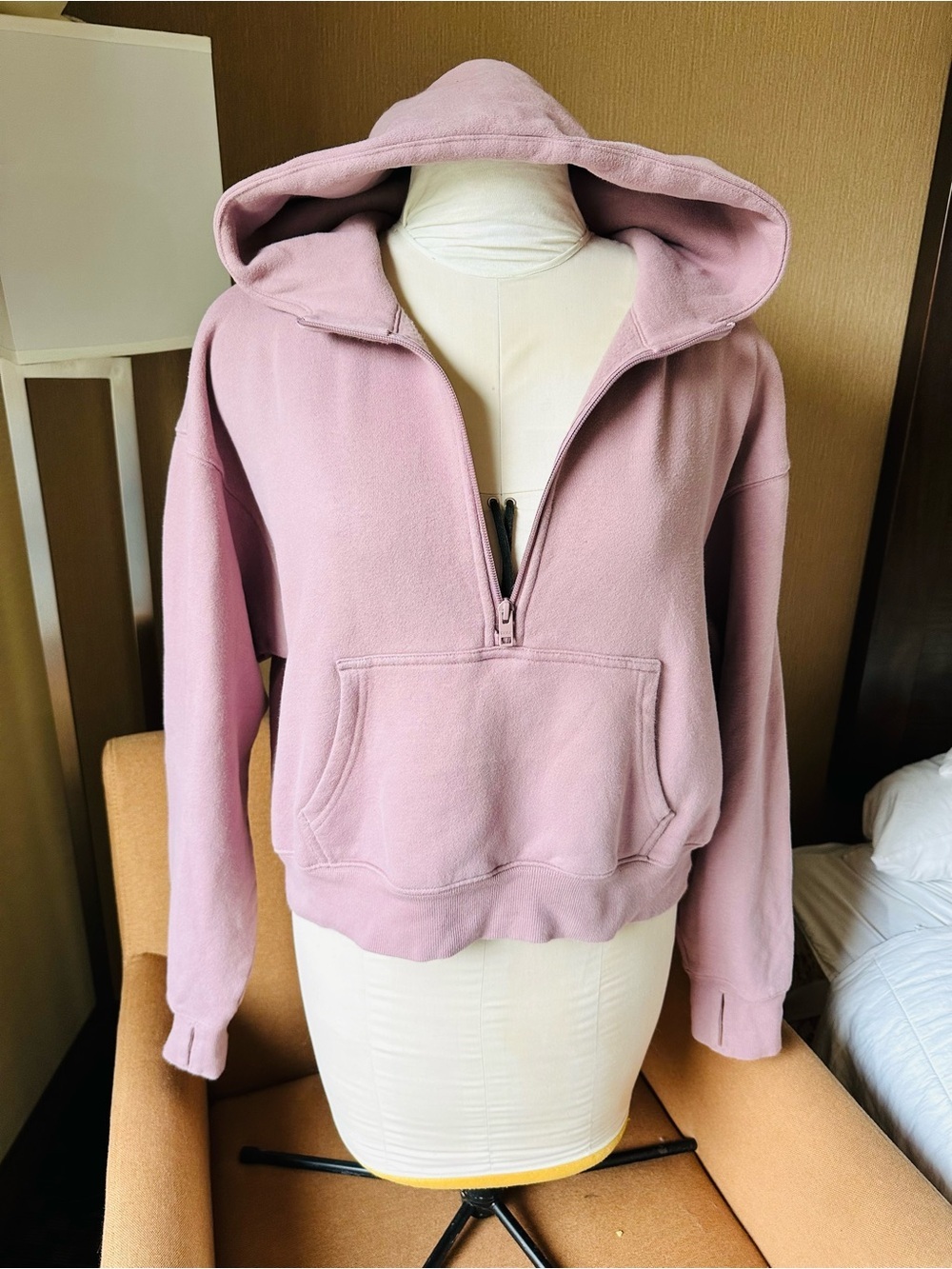 Aritzia TNA Cozy Sweatfleece Boyfriend Rose Pink Half-Zip Hooded Sweatshirt - Picture 6 of 9